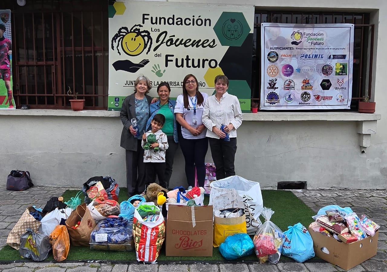 🎄 Remise de dons à la Fondation Jóvenes del Futuro